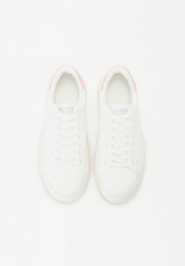 Гандбольные кроссовки