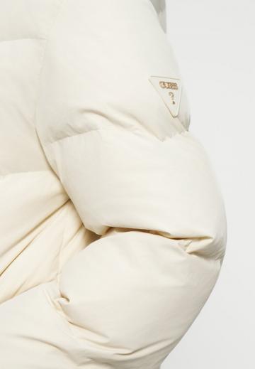 Пуховое пальто