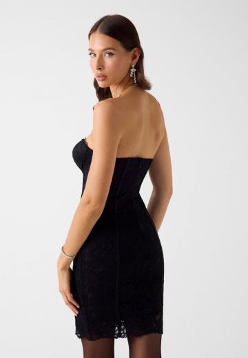 Платье футляр