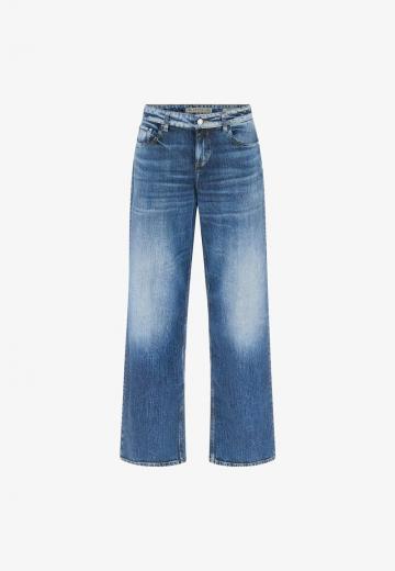 Клешеные джинсы