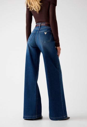 Клешеные джинсы