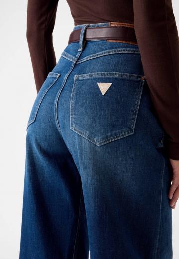 Клешеные джинсы