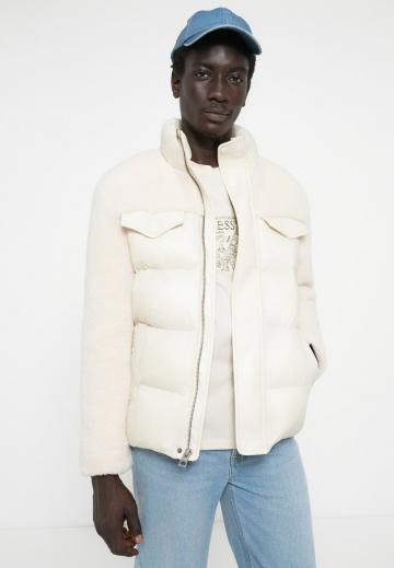 Зимняя куртка