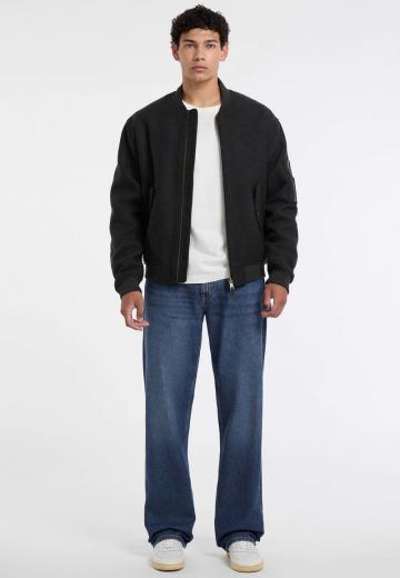 Куртка бомбер