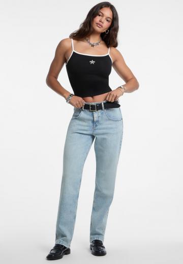 Прямые джинсы