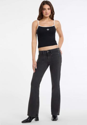 Клешеные брюки