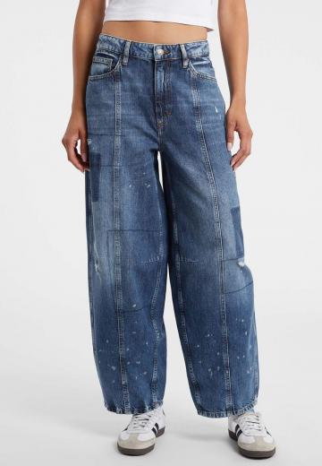 Свободные джинсы