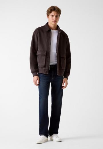 Прямые джинсы