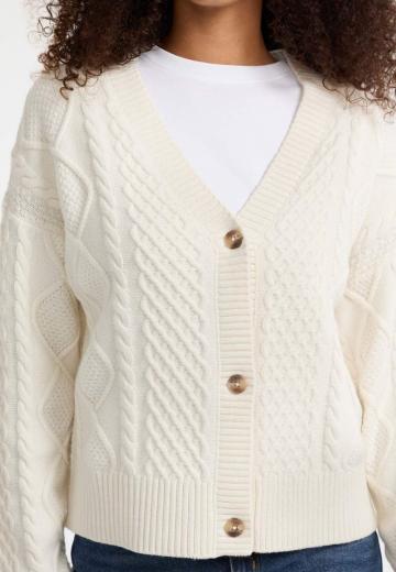 Вязаная кофта