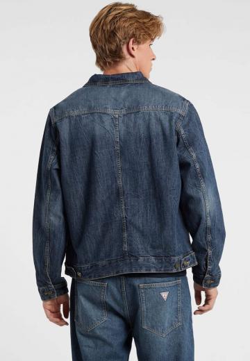 Джинсовая куртка