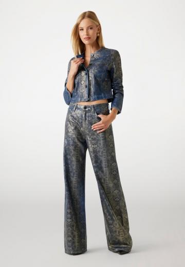 Джинсовая куртка