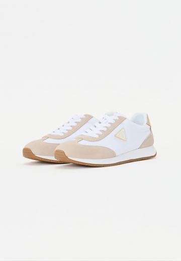 Гандбольные кроссовки