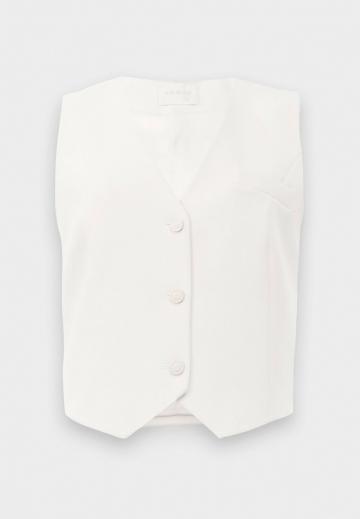 Джинсовая жилетка