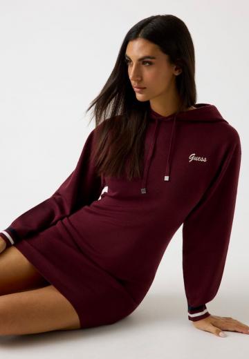 Вязаное платье