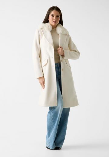 Шерстяное пальто