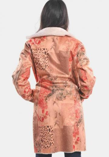 Короткое пальто