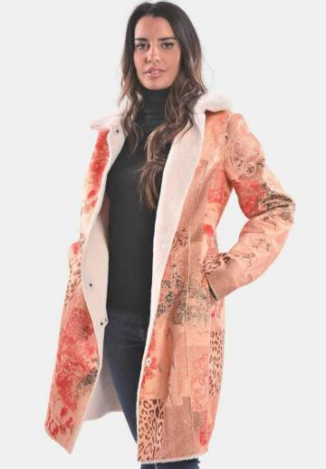 Короткое пальто