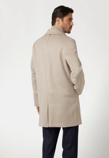 Короткое пальто