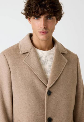 Короткое пальто