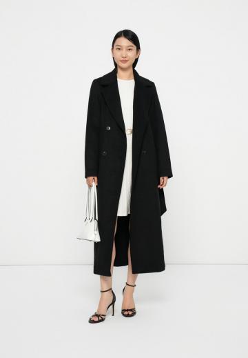 Шерстяное пальто