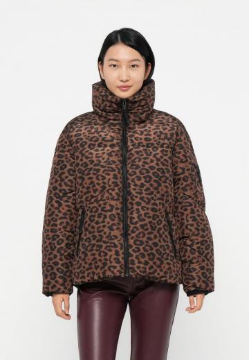 Зимняя куртка