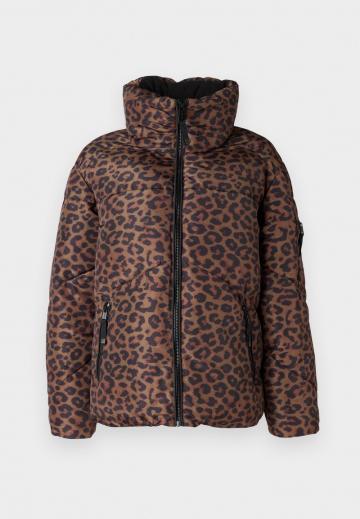 Зимняя куртка