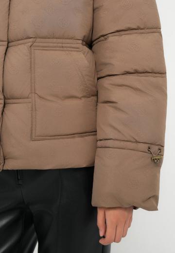 Зимняя куртка