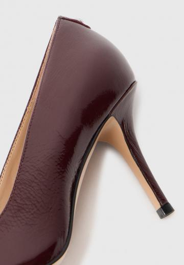 Туфли на высоком каблуке