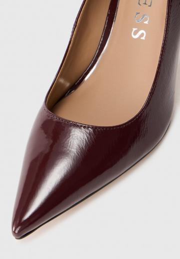 Туфли на высоком каблуке