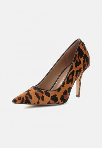 Туфли на высоком каблуке