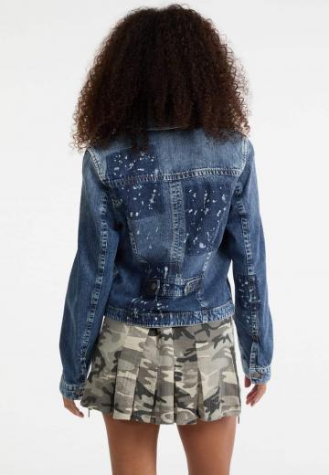 Джинсовая куртка