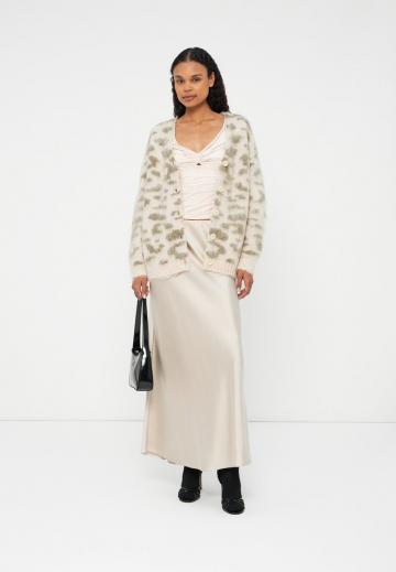 Жаккардовая вязаная кофта