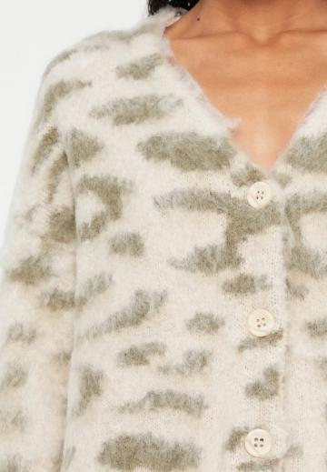 Жаккардовая вязаная кофта