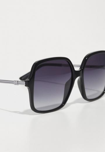 Солнечные очки