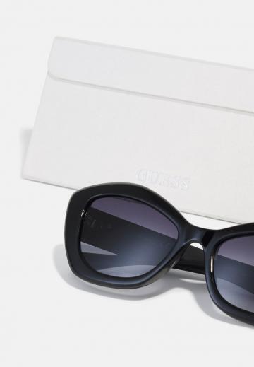 Солнечные очки