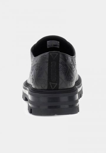 Ботинки на шнуровке