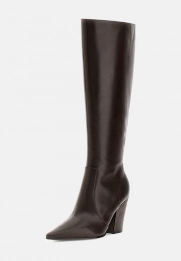 Высокие сапоги