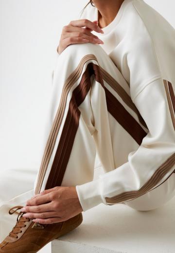 Спортивные штаны