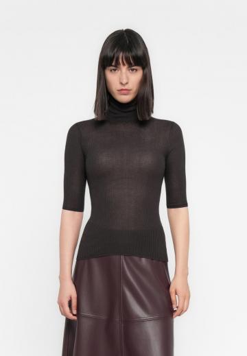 Пуловер с коротким рукавом