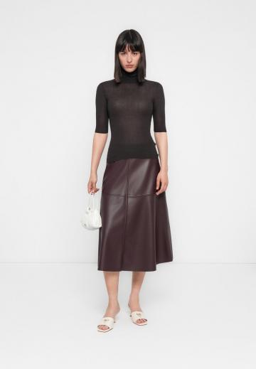 Пуловер с коротким рукавом