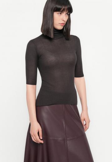 Пуловер с коротким рукавом