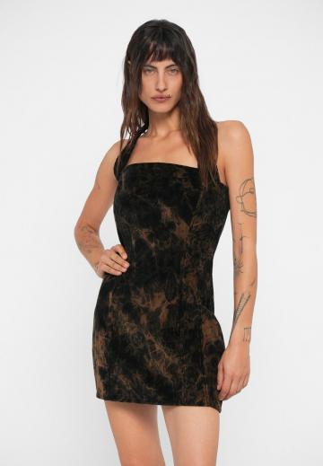 Короткое платье