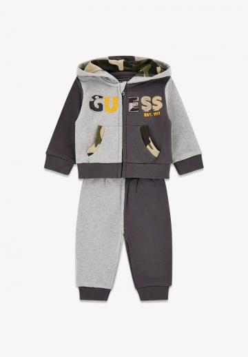 Набор одежды