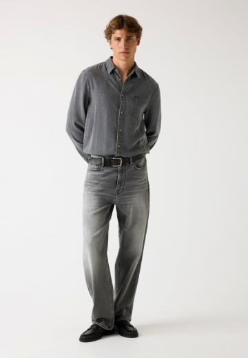 Прямые джинсы