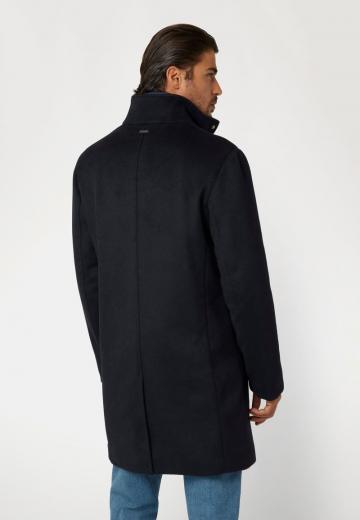 Короткое пальто