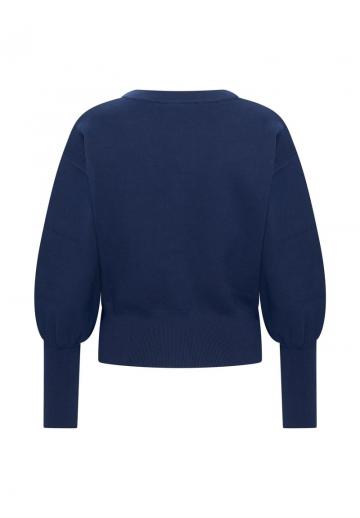 Вязаная кофта