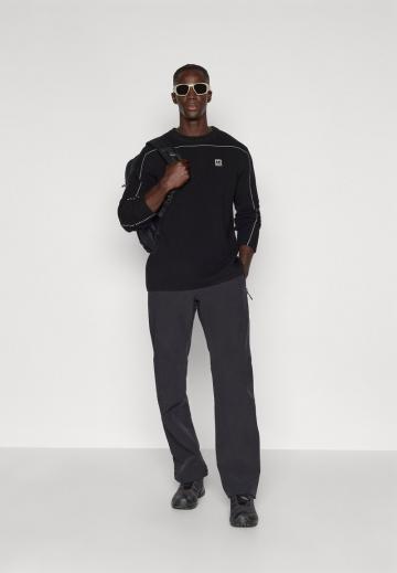 Спортивная кофта