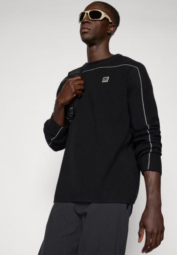 Спортивная кофта