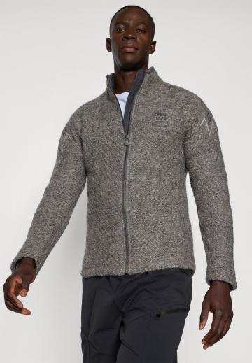 Флисовая куртка