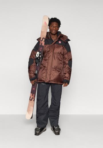 Сноубордическая куртка